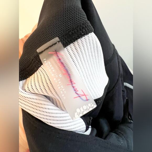 Free People Hardio Cardio Shortsie Romper black ribbed summer workout yoga gym M - Picture 10 of 10